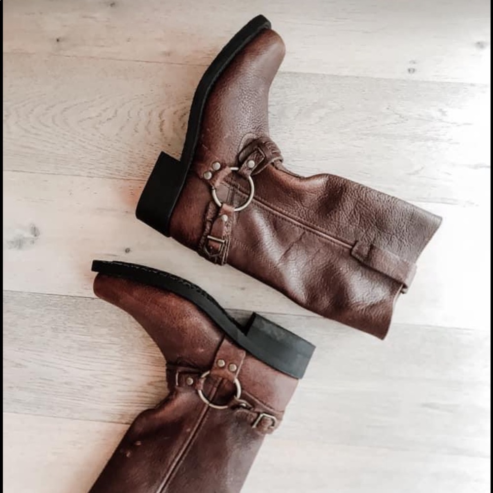 Leather boots